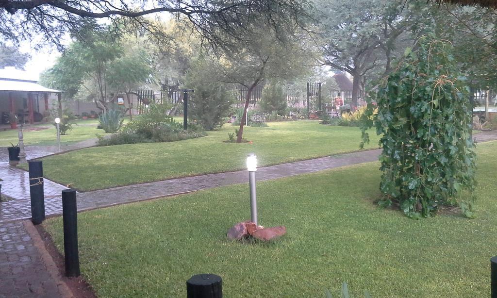Xain Quaz Camp Hotell Gobabis Exteriör bild