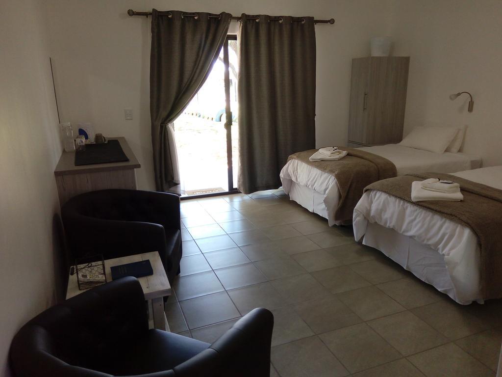 Xain Quaz Camp Hotell Gobabis Exteriör bild