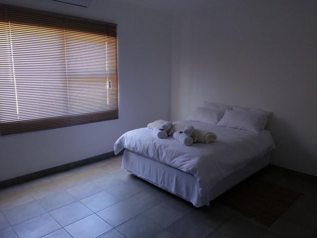 Xain Quaz Camp Hotell Gobabis Exteriör bild